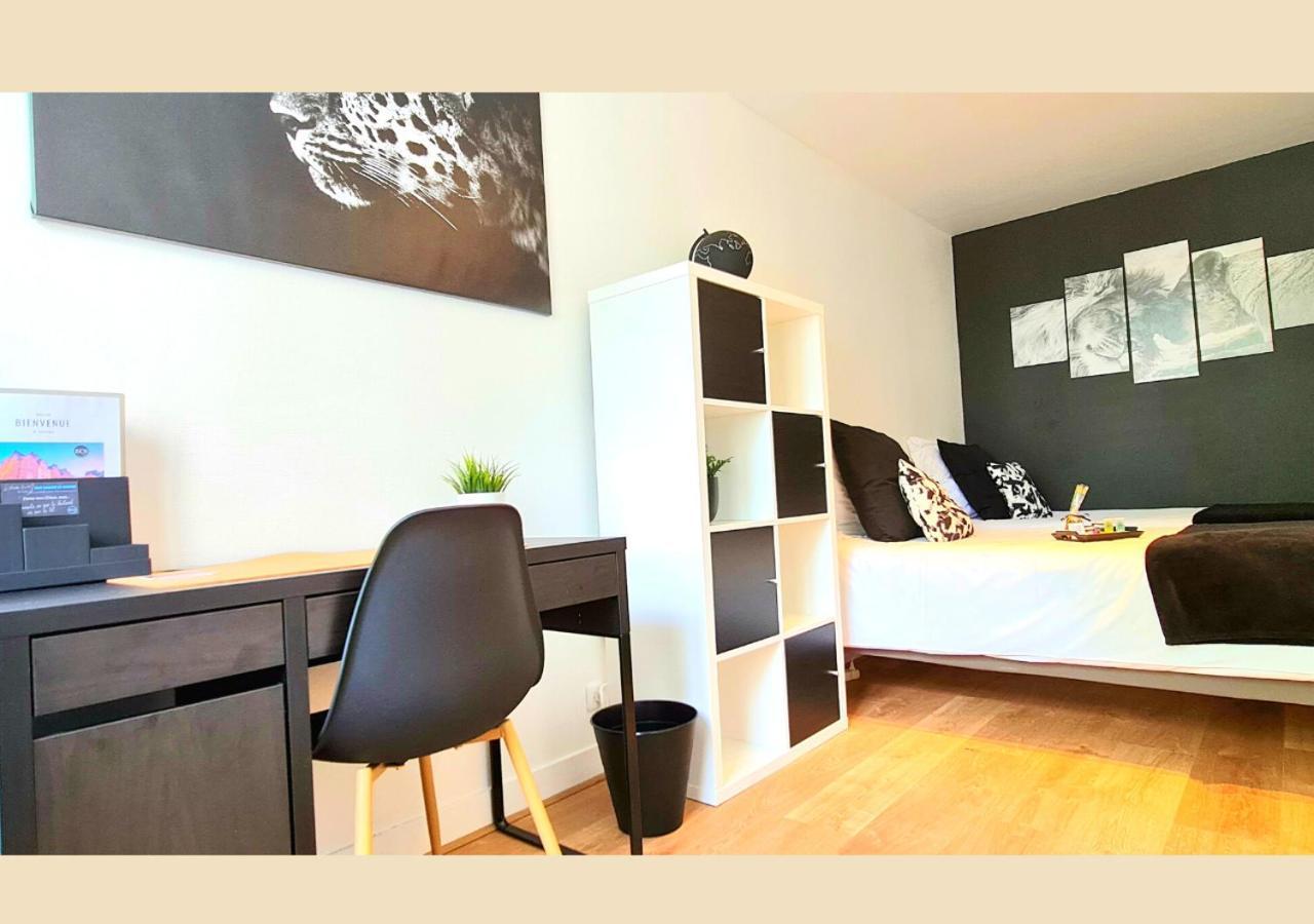 Ferienwohnung "Le Safari" - 2 Lits - Au Coeur Du Vieux Tours Exterior foto