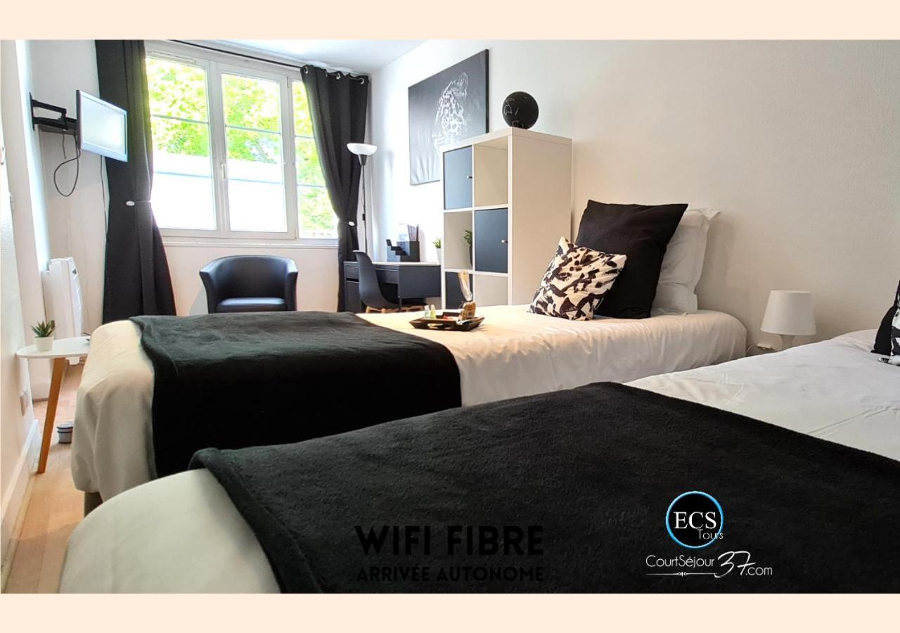 Ferienwohnung "Le Safari" - 2 Lits - Au Coeur Du Vieux Tours Exterior foto